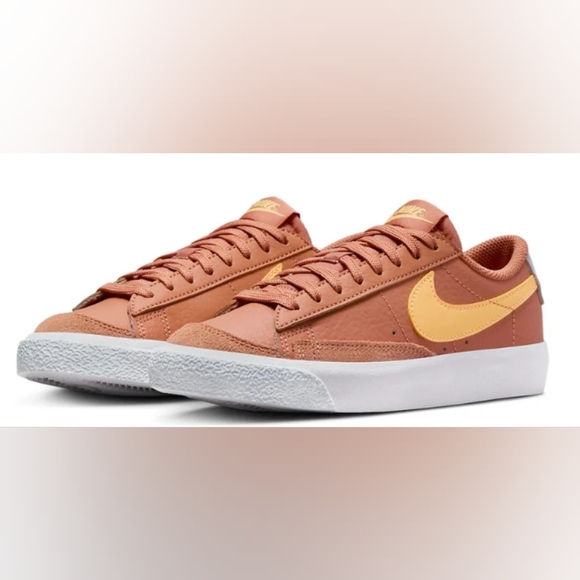 Nike Blazer Low '77 Amber Brown Shoes Sneakers Size 6.5Y W/Box MSRP $80 - Picture 1 of 8